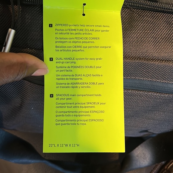 Nike Duffle Bag - Picture 8 of 8